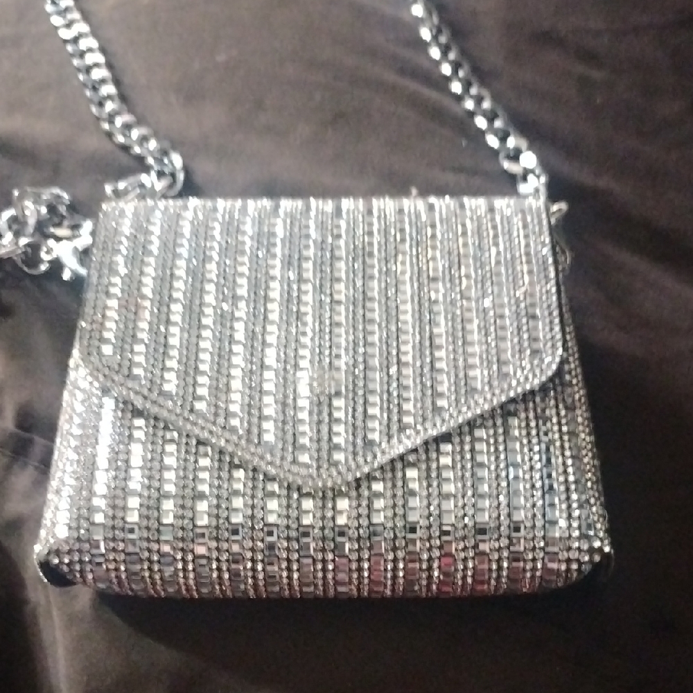 Elegant Silver Chain Bag